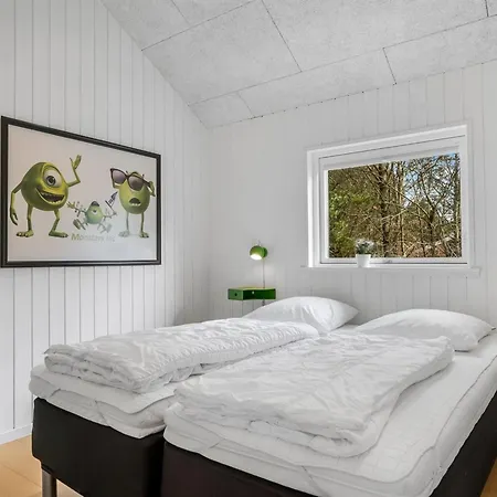 Holiday home Sunna - 1-2km From The Sea By Interhome *